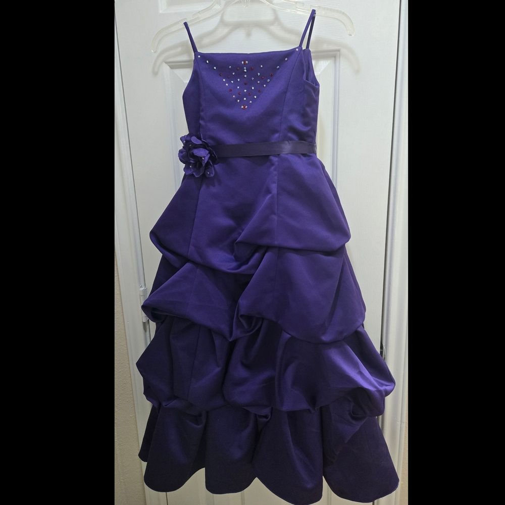 David's Bridal Purple  Formal Dress Vintage Like New Swarovski Crystals Girls 7